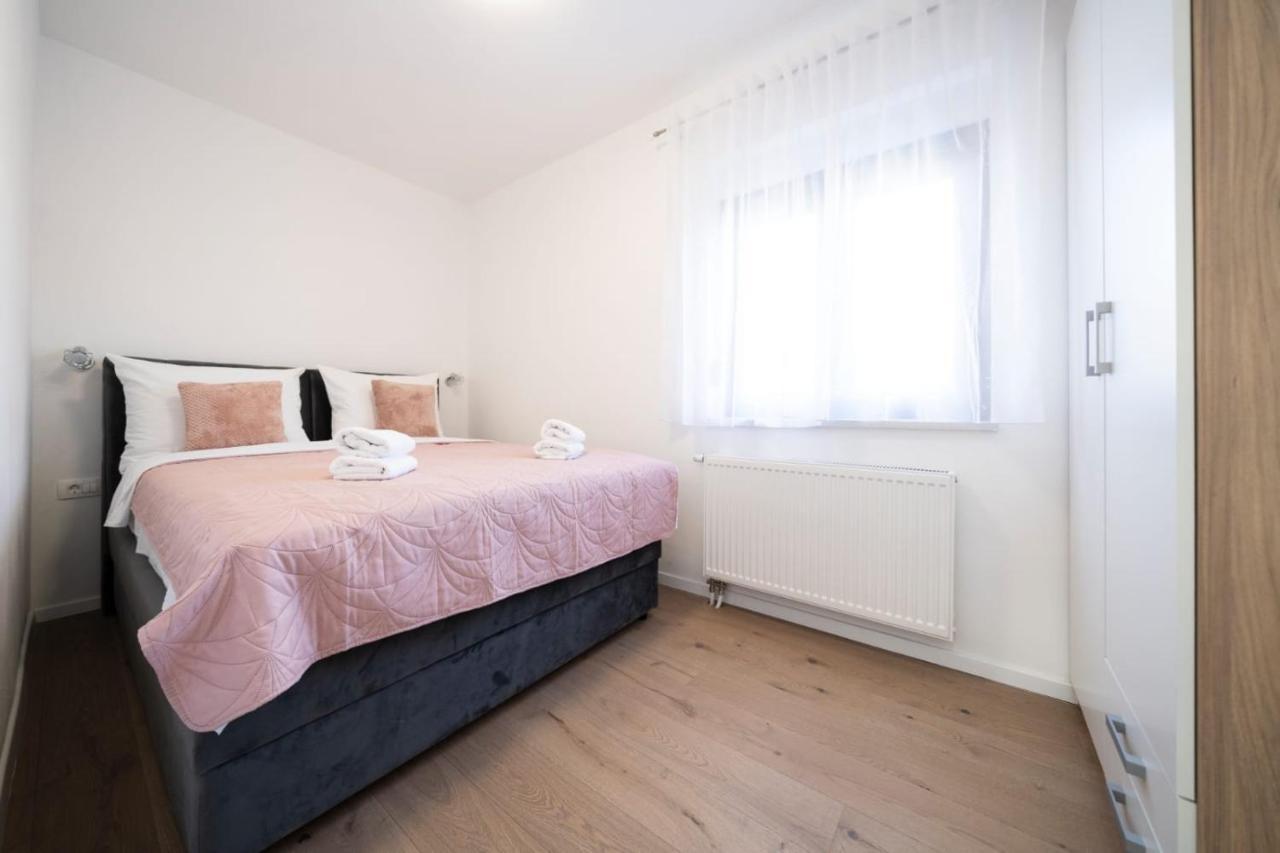 ביבינייה Apartmani Carmen מראה חיצוני תמונה
