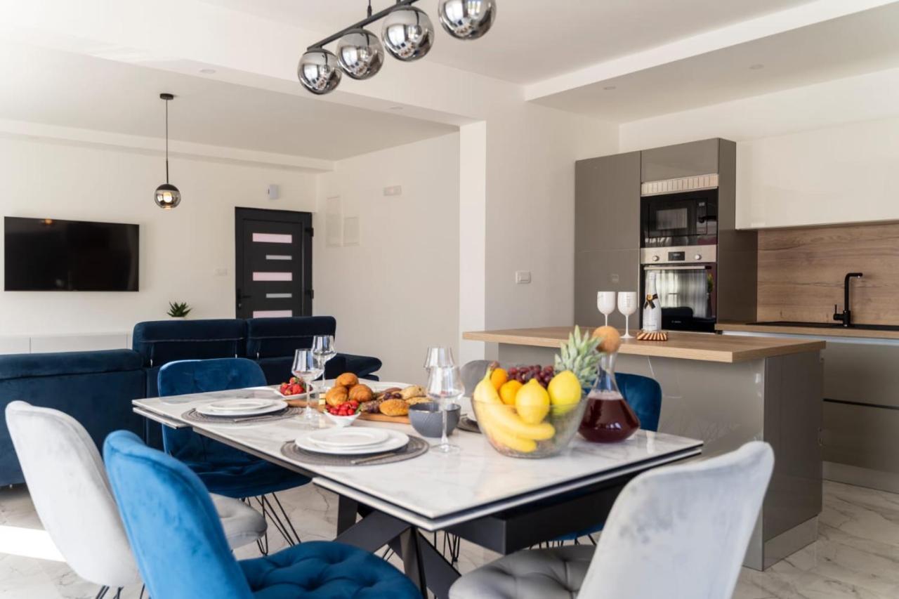 ביבינייה Apartmani Carmen מראה חיצוני תמונה