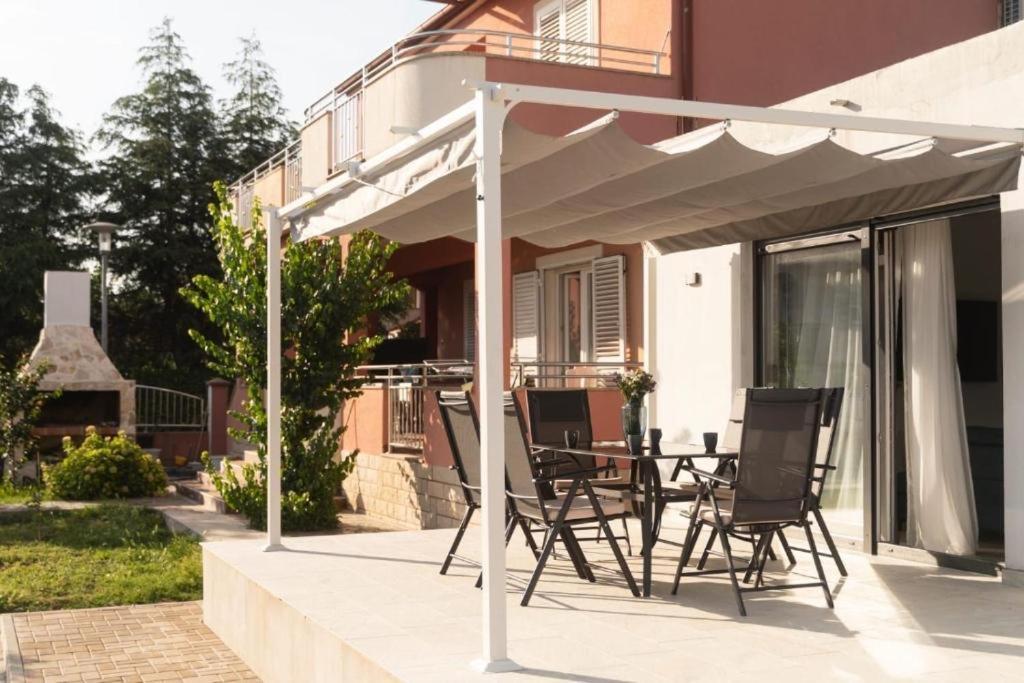 ביבינייה Apartmani Carmen מראה חיצוני תמונה
