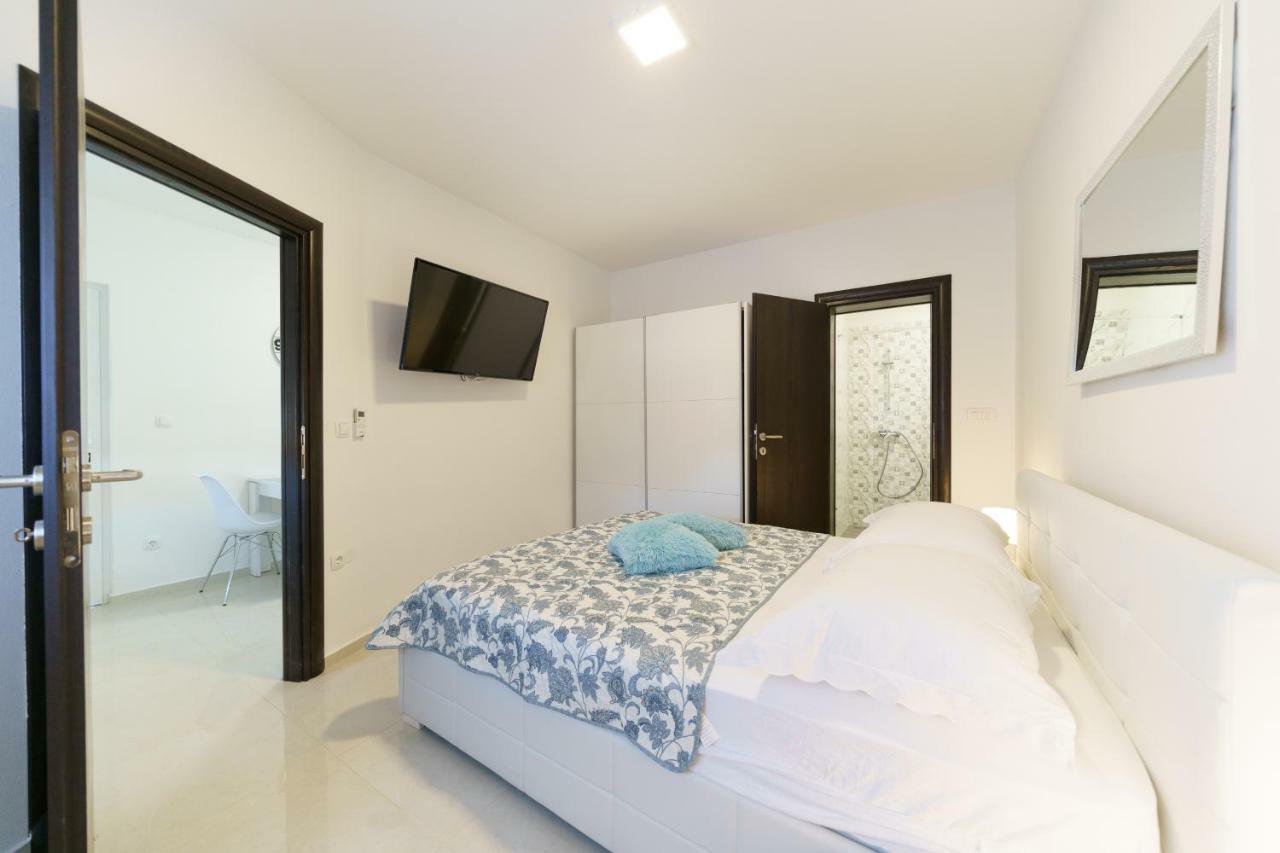 ביבינייה Apartmani Carmen מראה חיצוני תמונה
